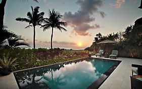 Sundara Oceanside Villa